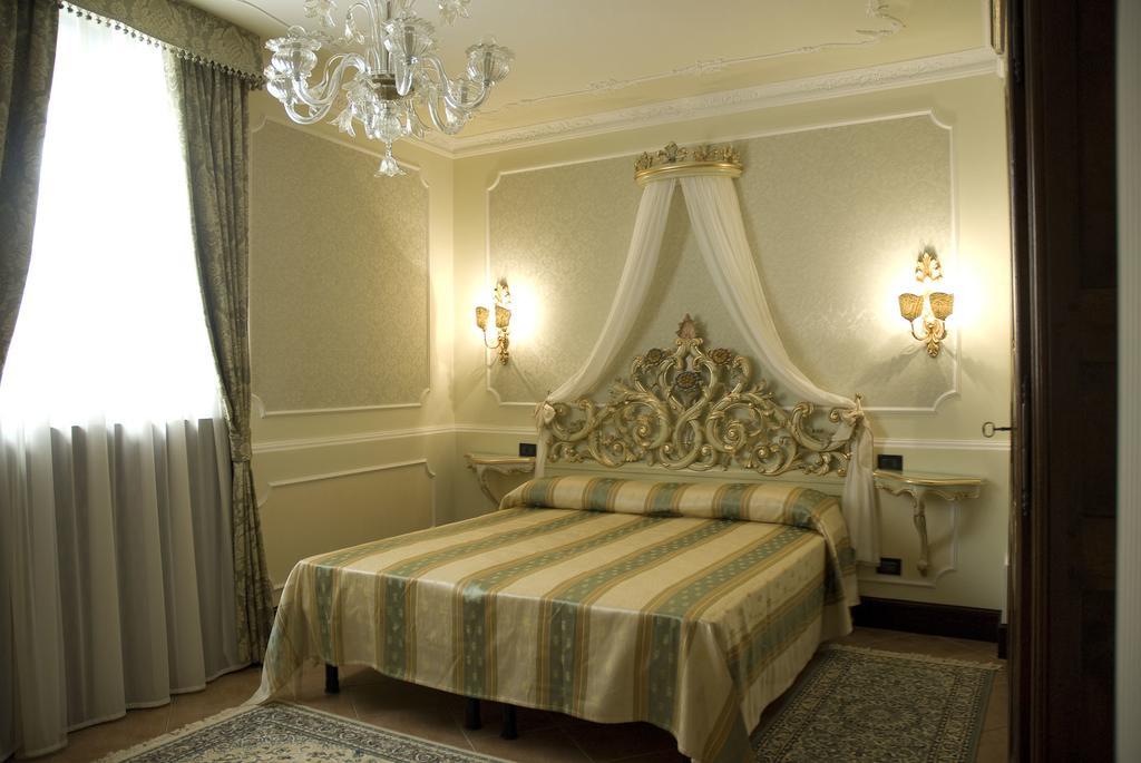 Appartamento Ca' Cavalli Венеція Номер фото